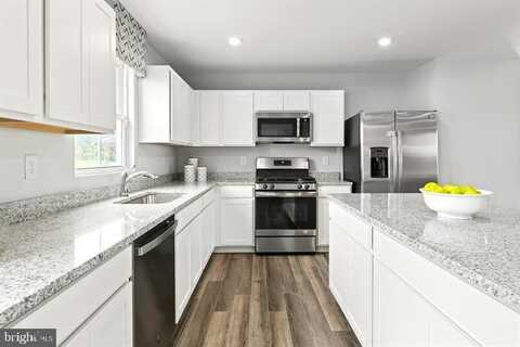 9202 COOKS POINT COURT, LANHAM, MD 20706