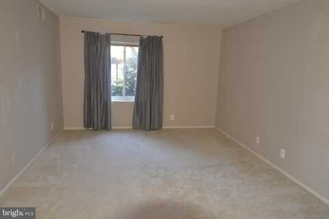 8360 GREENSBORO, MCLEAN, VA 22102