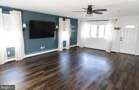 26 THIMBLEBERRY LANE, LEVITTOWN, PA 19054