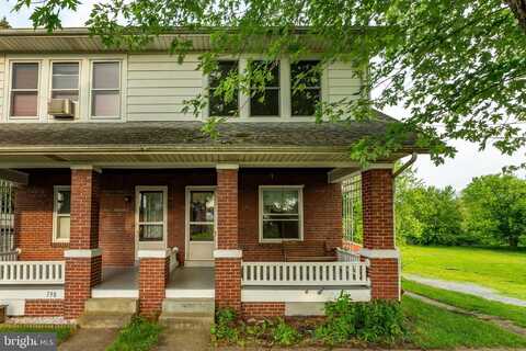 196 GALEN HALL ROAD, REINHOLDS, PA 17569