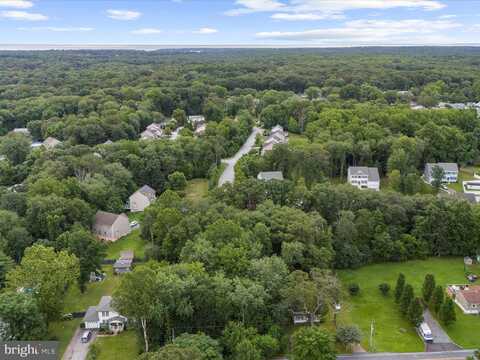 8129 ELIZABETH ROAD, PASADENA, MD 21122