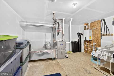 904 FOUNDERS WAY, EAST PETERSBURG, PA 17520