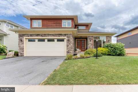 186 DEREK DRIVE, BOALSBURG, PA 16827