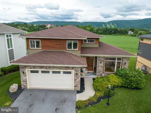 186 DEREK DRIVE, BOALSBURG, PA 16827