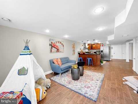 4901 BOILING BROOK PARKWAY, ROCKVILLE, MD 20852