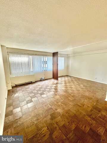 5500 FRIENDSHIP BOULEVARD, CHEVY CHASE, MD 20815