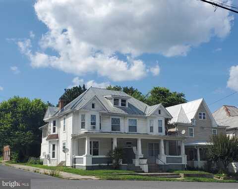 449 / 451 FAULKNER AVENUE, MARTINSBURG, WV 25401