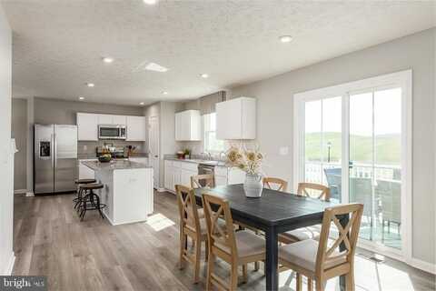 9207 COOKS POINT COURT, LANHAM, MD 20706