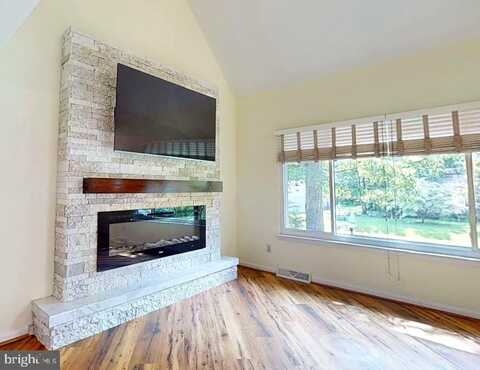 21610 DEFENDER STREET, LEXINGTON PARK, MD 20653