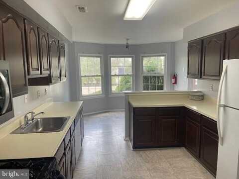 201 WAVERLY COURT, ROBBINSVILLE, NJ 08691