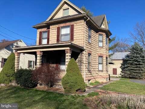195 FALLING SPRING ROAD, CHAMBERSBURG, PA 17202