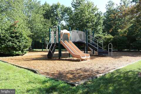 2 CHESTERFIELD COURT, FLEMINGTON, NJ 08822