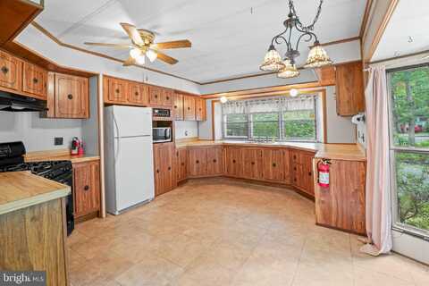 25B OAKVIEW COURT, SHAMONG, NJ 08088