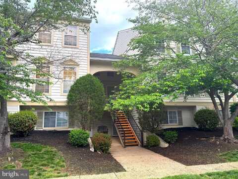 8141 BAYONET WAY, MANASSAS, VA 20109
