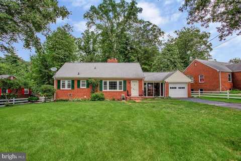 3304 CHATHAM ROAD, HYATTSVILLE, MD 20783