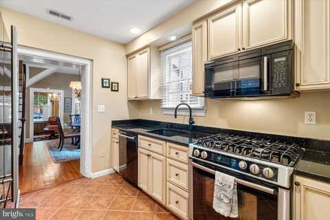 103 PRINCE STREET, ALEXANDRIA, VA 22314