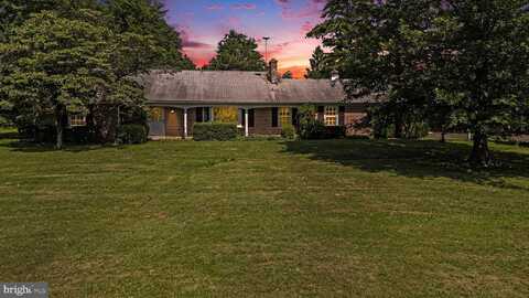 2218 UPPER STUMP ROAD, PERKASIE, PA 18944