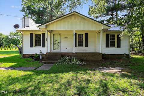 9040 Dukes Lake Road, Zebulon, NC 27597