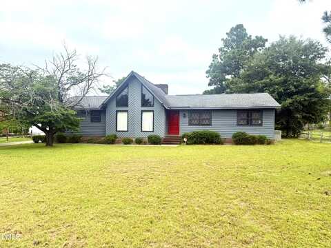 3522 Golfview Road, Hope Mills, NC 28348