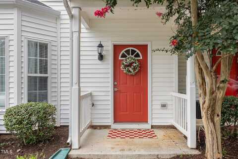 215 Pointe Crest Court, Cary, NC 27513