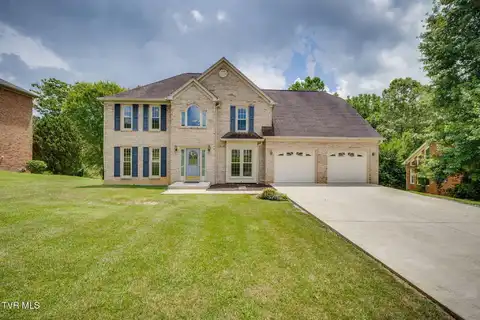 125 Stonehenge Drive, Bristol, TN 37620