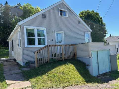 217 E Oak, Ironwood, MI 49938