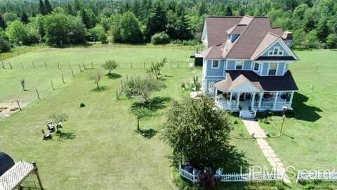6211 County Road 441, Newberry, MI 49868