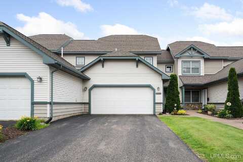1229 Lakeshore Park, Marquette, MI 49855