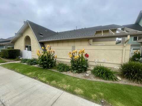 3077 Harbor Boulevard, Ventura, CA 93001