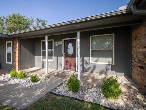 717 N WEST AVENUE, Holliday, TX 76366