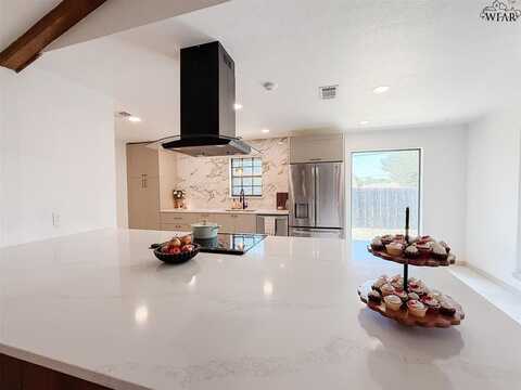 1602 BRENDA HURSH DRIVE, Wichita Falls, TX 76302