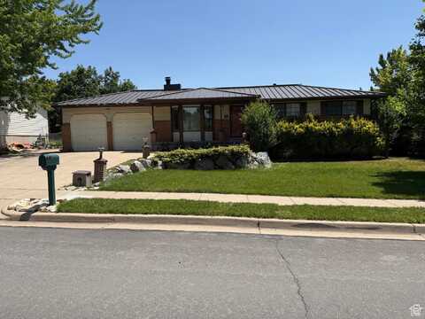 9 W PARK DRIVE, Kaysville, UT 84037