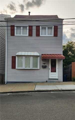 5207 Wickliff St, Lawrenceville, PA 15201