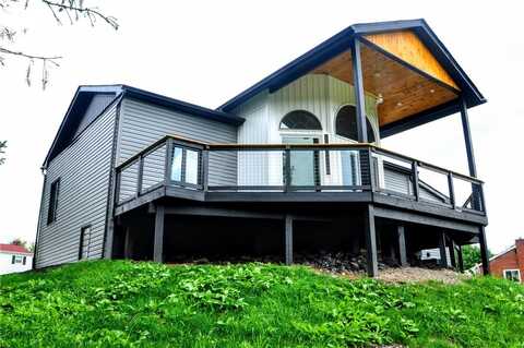 2040 Constitution Blvd, Elizabeth, PA 15135