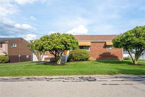 206 Mullin Ave, Mt Pleasant Boro, PA 15666
