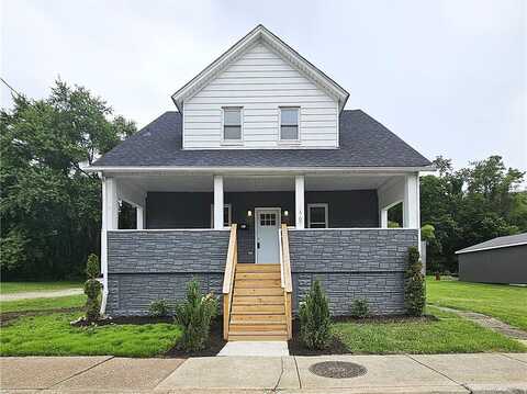 1707 Penn Ave, Jeannette, PA 15644