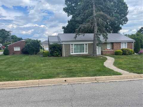 140 Rita Ave, Lower Burrell, PA 15068