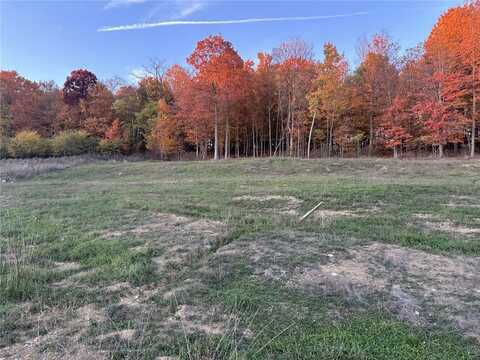 320 Timberline Dr, Franklin, PA 15301