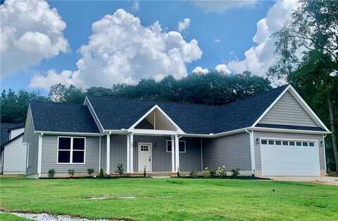105 Stephens Stephens Road, Pendleton, SC 29670