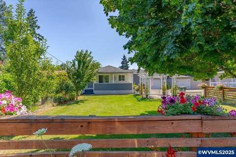 1640 Davidson St SE, Salem, OR 97302