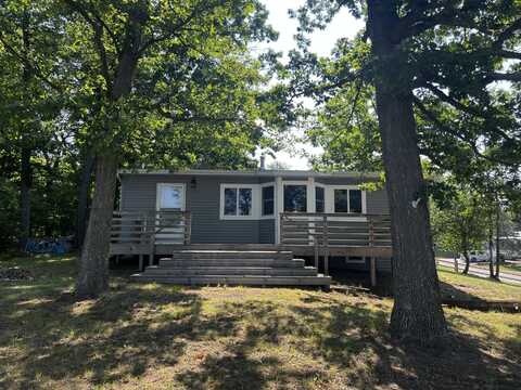2720 Cedar Avenue, Saint Helen, MI 48656