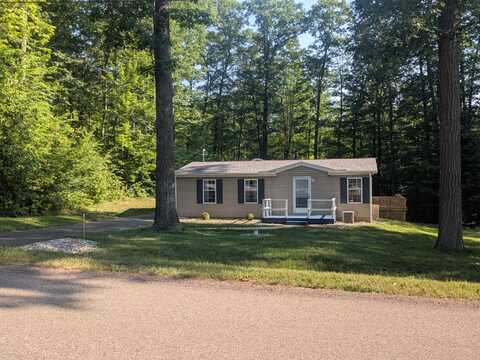 300 Kirkshire Avenue, Roscommon, MI 48653