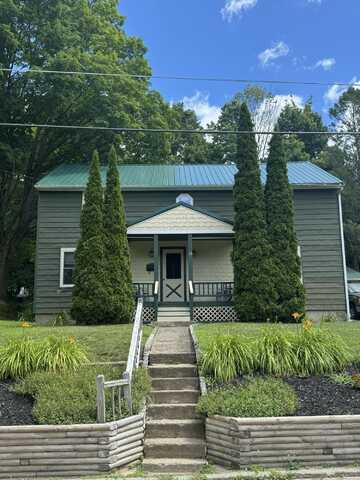 38 Brown Street, Malone, NY 12953