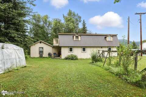 2000 N Eugene Drive, Palmer, AK 99645