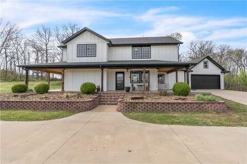 17225 Featherstone TR, Gentry, AR 72734