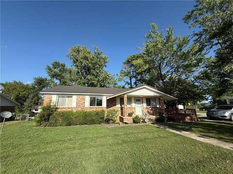 1005 Lt Goins AVE, Green Forest, AR 72638