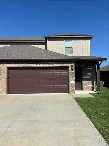 502 Vee ST, Centerton, AR 72719