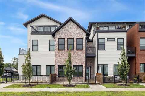 525 SW 5th ST, Bentonville, AR 72712