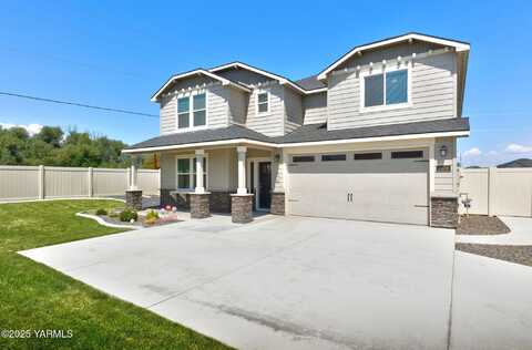 2400 S 63rd Ave, Yakima, WA 98903