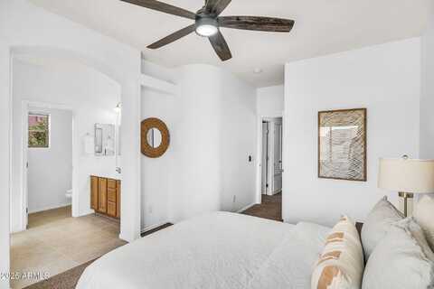 1015 S VAL VISTA Drive, Mesa, AZ 85204